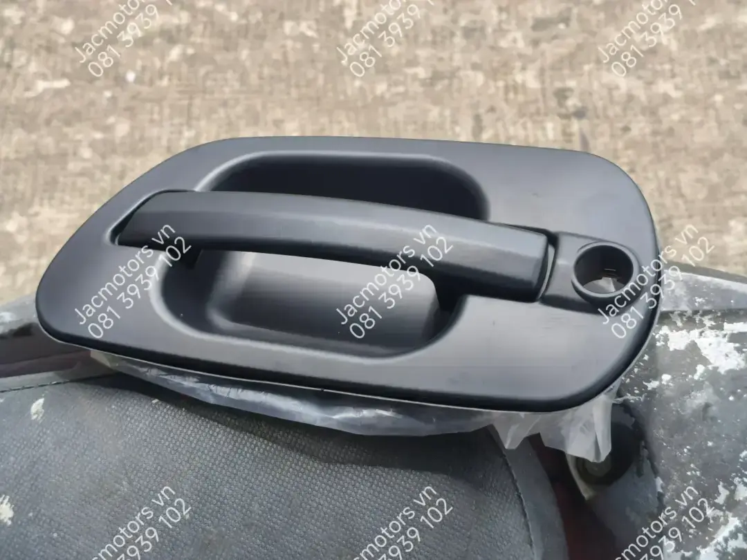 tay mở cửa xe tải JAC