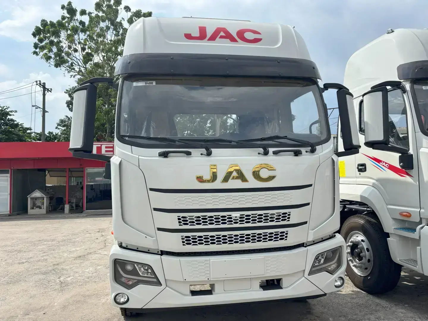 Thiết kế ngoại thất tổng thể JAC Dawos
