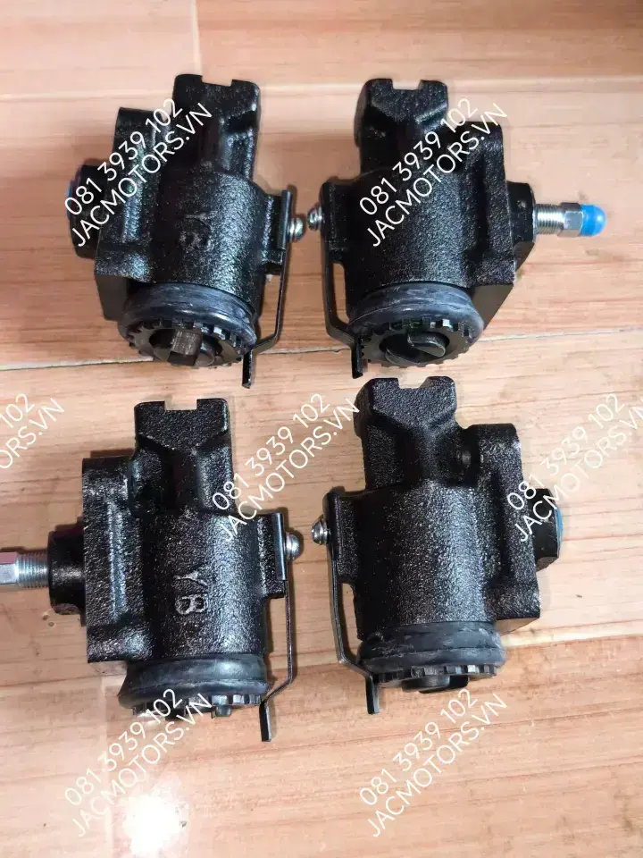 Heo thắng trước JAC X150